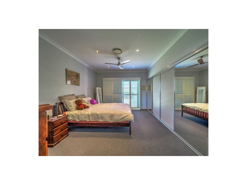 42 Tree View Road, Toogoom QLD 4655