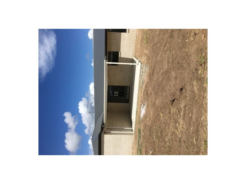 4 Twin Fin Court, Toogoom QLD 4655