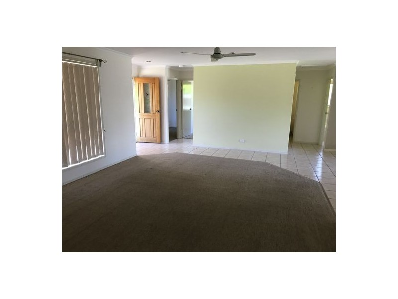 7 Trevalli Court, Toogoom QLD 4655