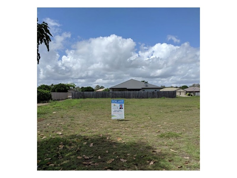 17 Seaway Parade, Toogoom QLD 4655