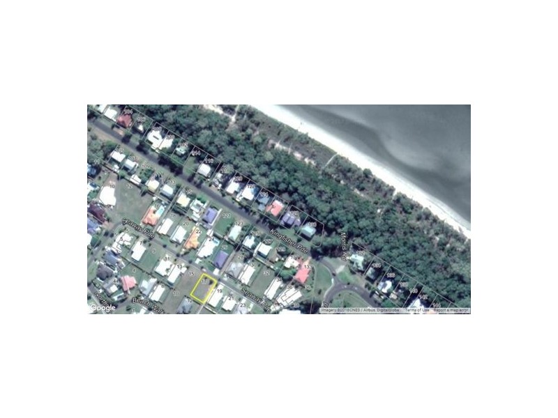 17 Seaway Parade, Toogoom QLD 4655