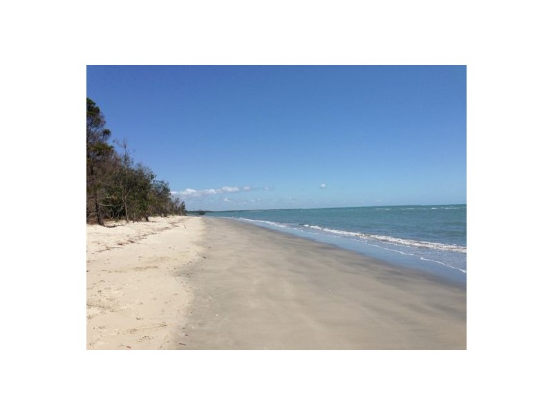 17 Seaway Parade, Toogoom QLD 4655