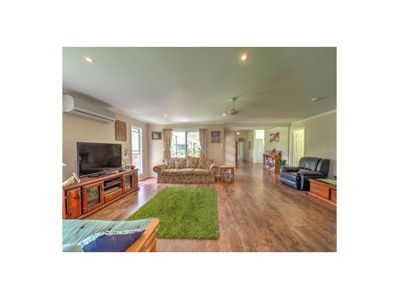 87 Drouin Crescent, Burrum River QLD 4659