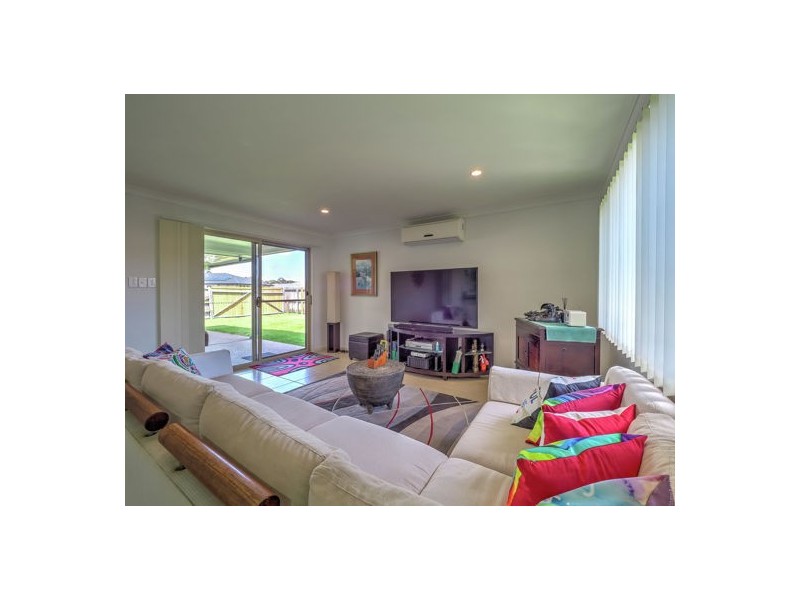 28 Northshore Avenue, Toogoom QLD 4655