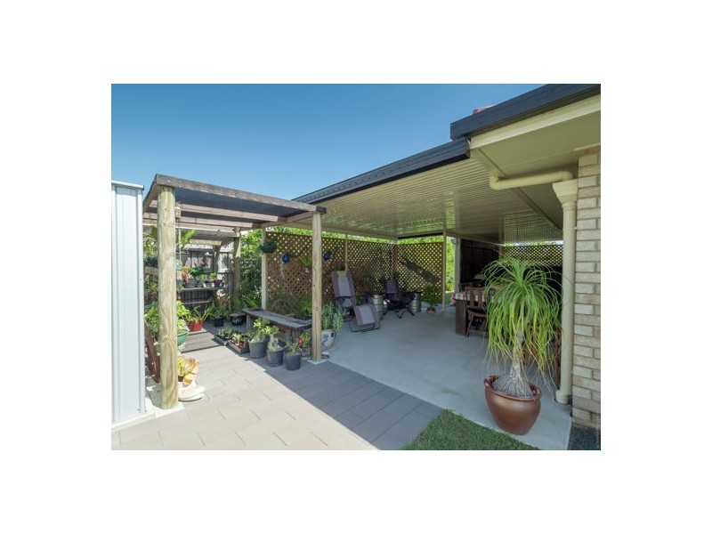 4 Sunny Way, Toogoom QLD 4655