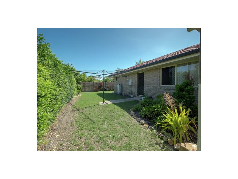 4 Sunny Way, Toogoom QLD 4655