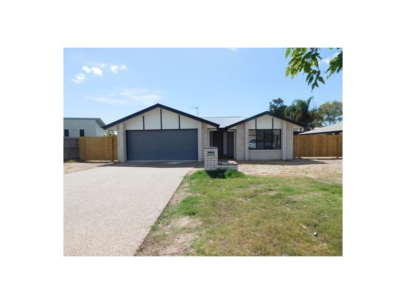 20 Fraser Waters Parade, Toogoom QLD 4655