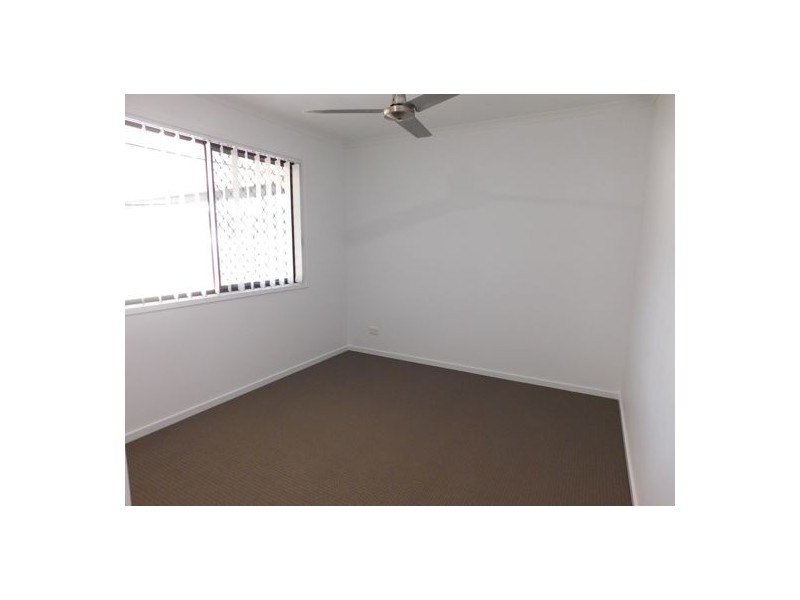 20 Fraser Waters Parade, Toogoom QLD 4655