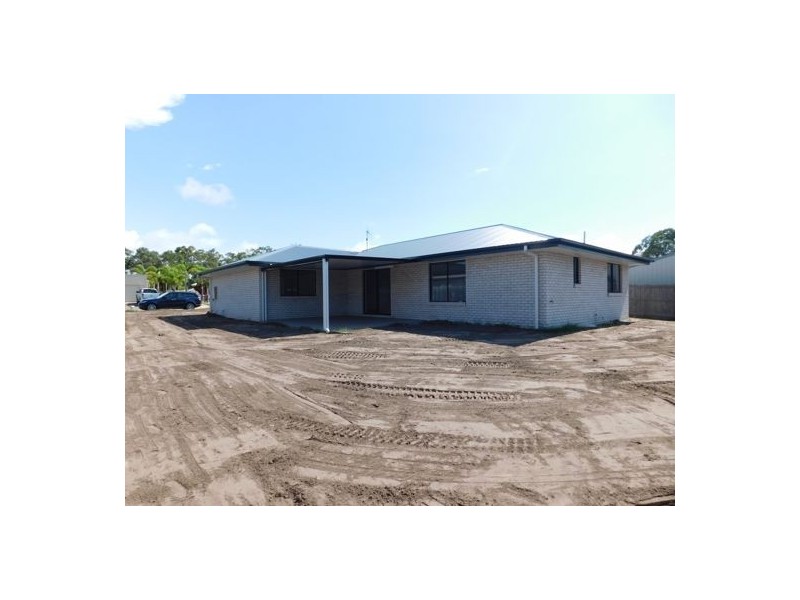 20 Fraser Waters Parade, Toogoom QLD 4655