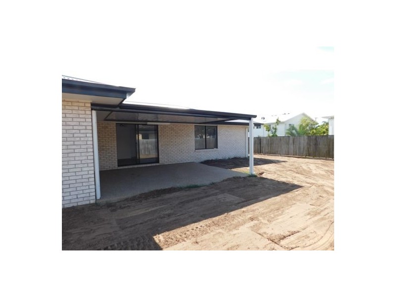 20 Fraser Waters Parade, Toogoom QLD 4655