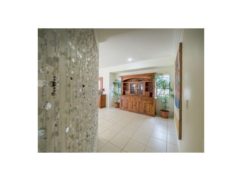 11 Castaway Court, Toogoom QLD 4655