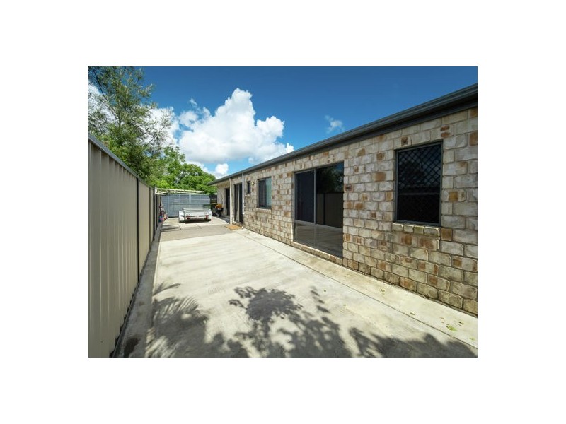 11 Castaway Court, Toogoom QLD 4655