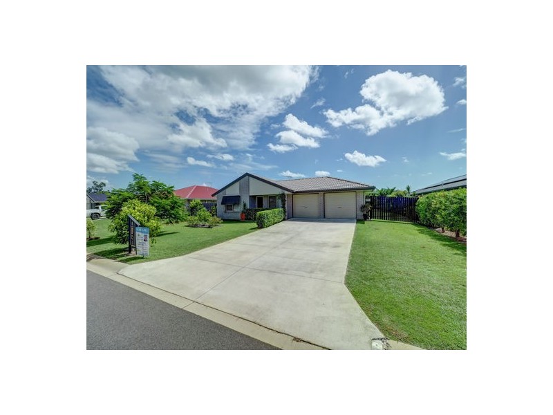 9 Seashore Way, Toogoom QLD 4655