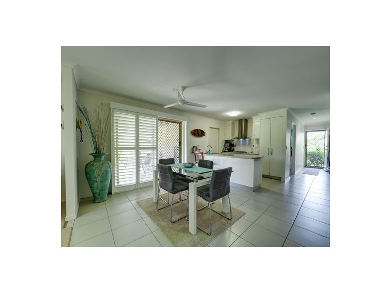 9 Seashore Way, Toogoom QLD 4655