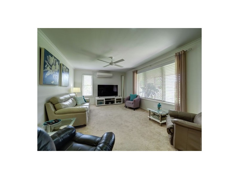 9 Seashore Way, Toogoom QLD 4655