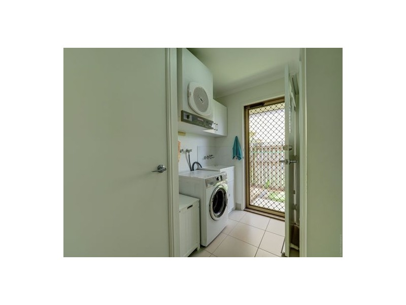 9 Seashore Way, Toogoom QLD 4655