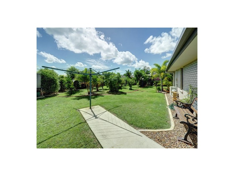 9 Seashore Way, Toogoom QLD 4655