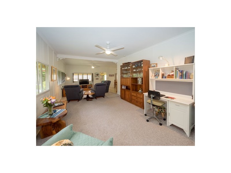 116 Esplanade, Toogoom QLD 4655