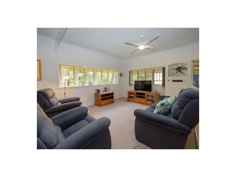 116 Esplanade, Toogoom QLD 4655