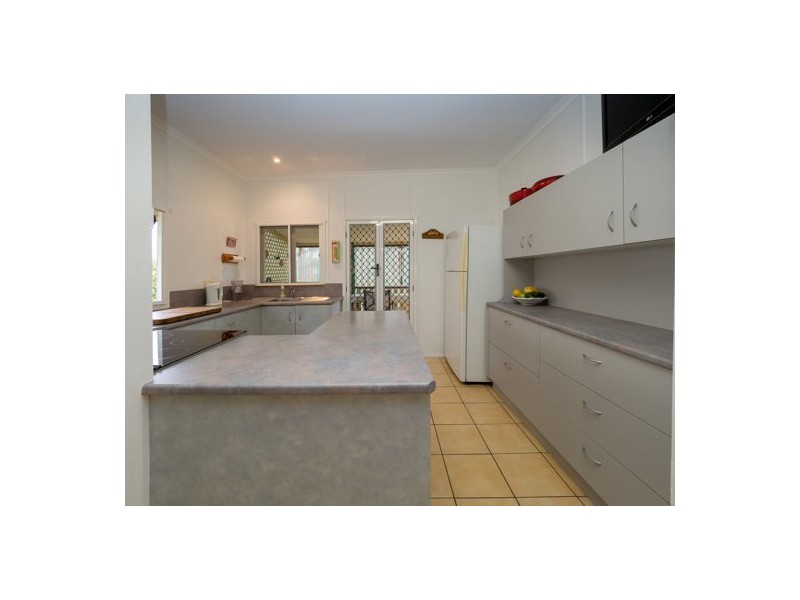 116 Esplanade, Toogoom QLD 4655