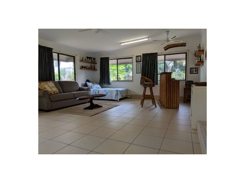 116 Esplanade, Toogoom QLD 4655