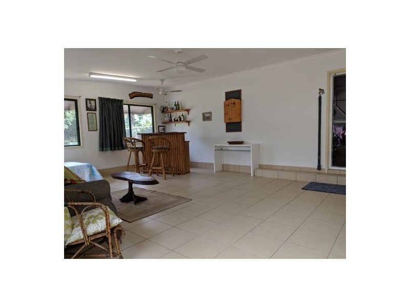 116 Esplanade, Toogoom QLD 4655