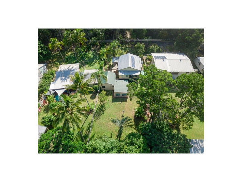 116 Esplanade, Toogoom QLD 4655