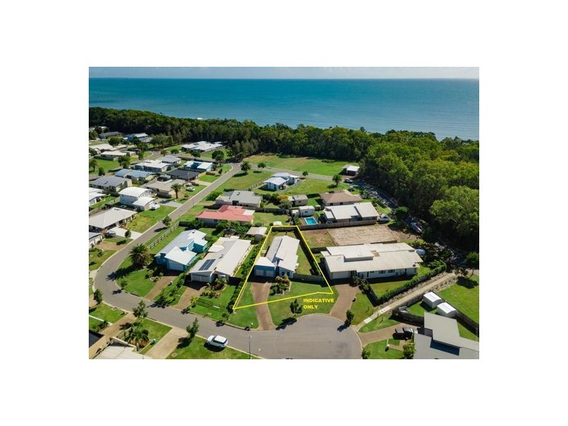 12 Oyster Court, Toogoom QLD 4655