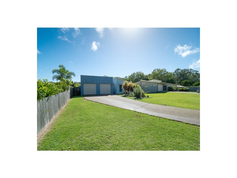 12 Oyster Court, Toogoom QLD 4655
