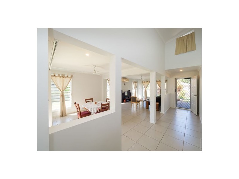 12 Oyster Court, Toogoom QLD 4655