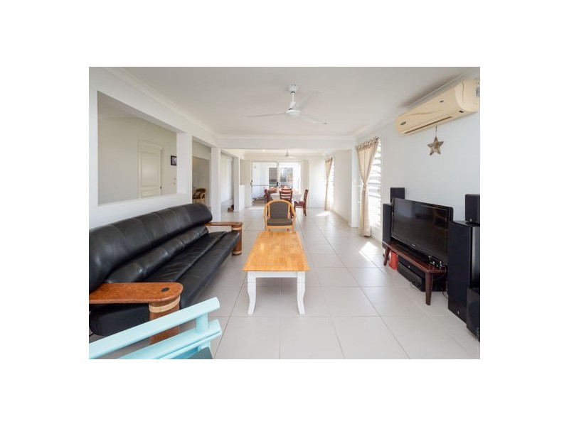 12 Oyster Court, Toogoom QLD 4655