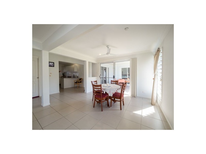 12 Oyster Court, Toogoom QLD 4655