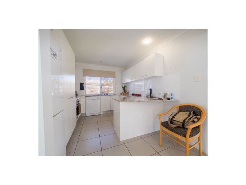 12 Oyster Court, Toogoom QLD 4655