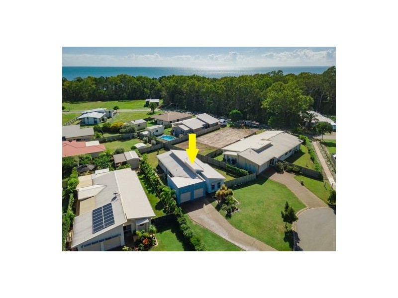 12 Oyster Court, Toogoom QLD 4655
