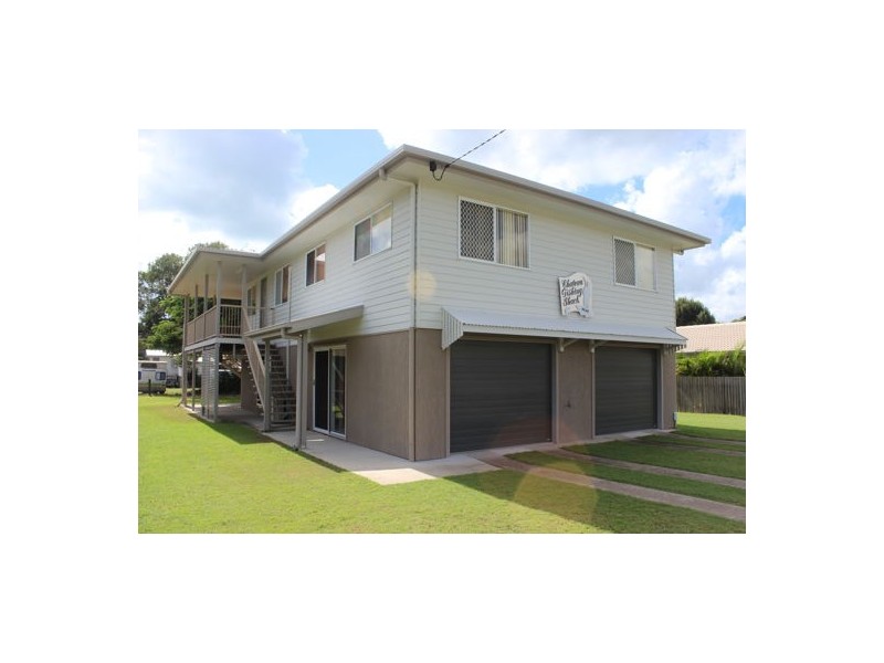 25 Desmond Drive, Toogoom QLD 4655