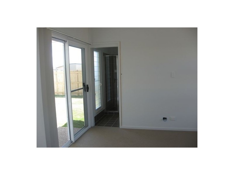 11 Seaway Parade, Toogoom QLD 4655