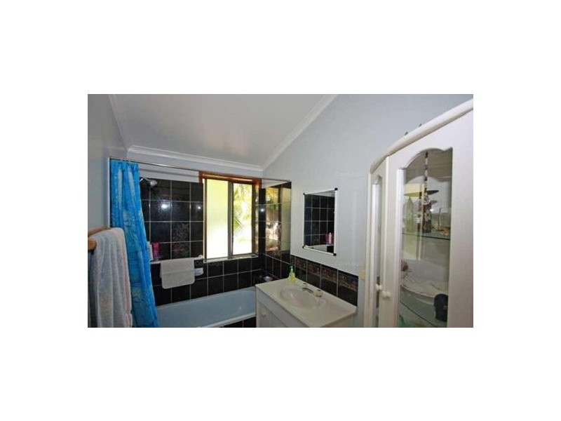 9 Shellcot Street, Toogoom QLD 4655