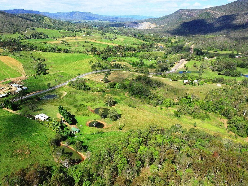 402 Moy Pocket Rd, Moy Pocket QLD 4574