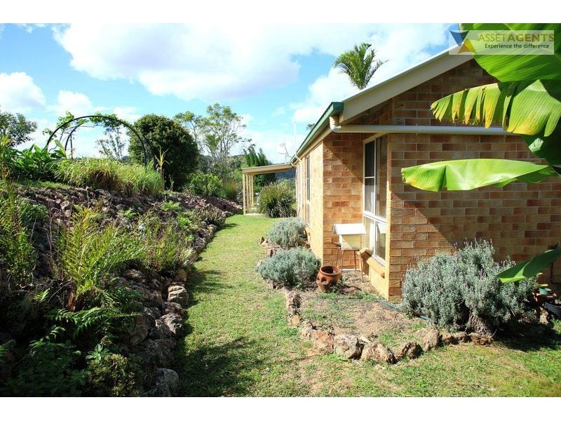402 Moy Pocket Rd, Moy Pocket QLD 4574