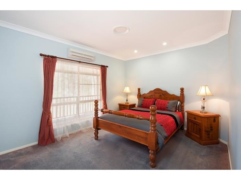 2 Dalkeith Street, Nanango QLD 4615