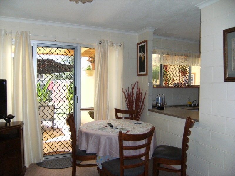 31 Neil Street, Southside QLD 4570