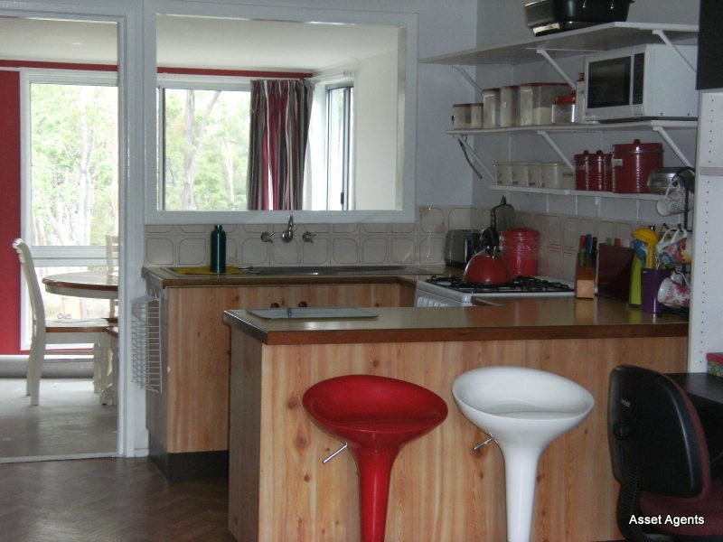 123 George Street, Nanango QLD 4615