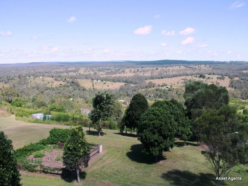 62 Muir Drive, Nanango QLD 4615