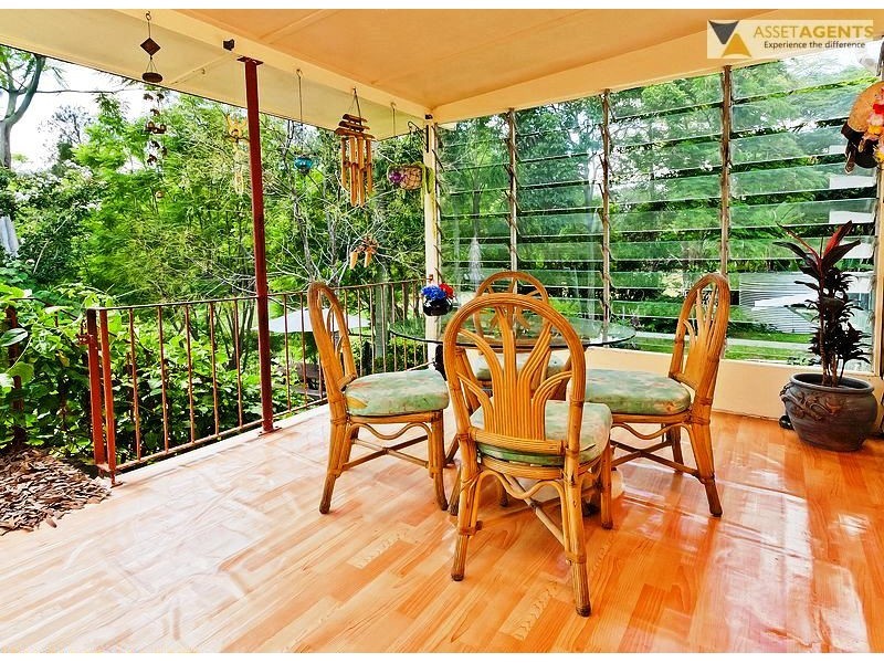 245 Coonoongibber Creek Road, Brooloo QLD 4570