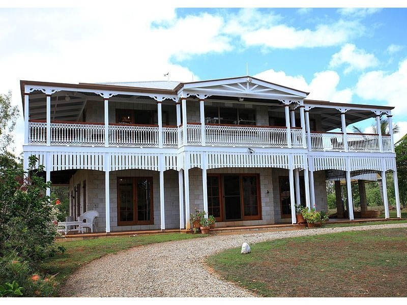 751 Teddington Rd, Teddington QLD 4650