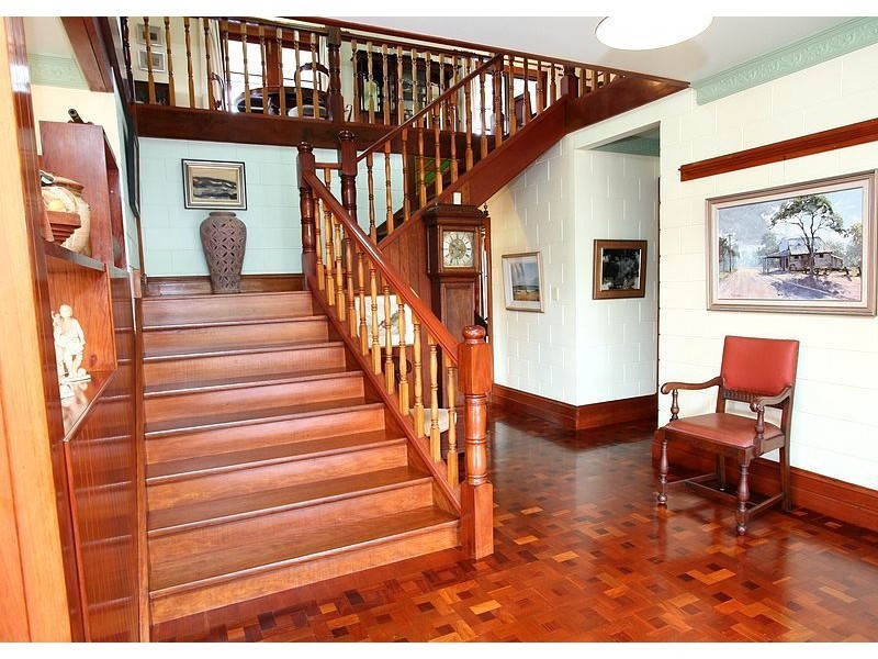 751 Teddington Rd, Teddington QLD 4650