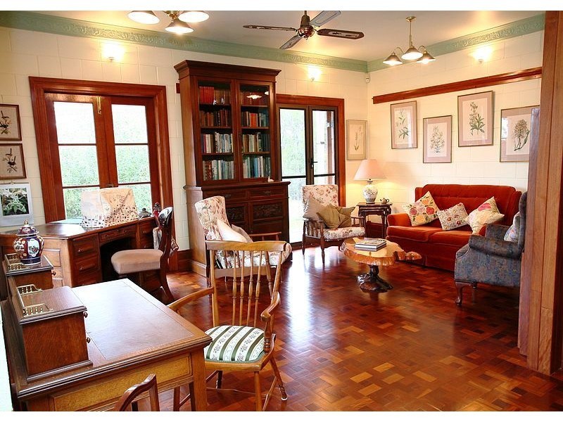 751 Teddington Rd, Teddington QLD 4650