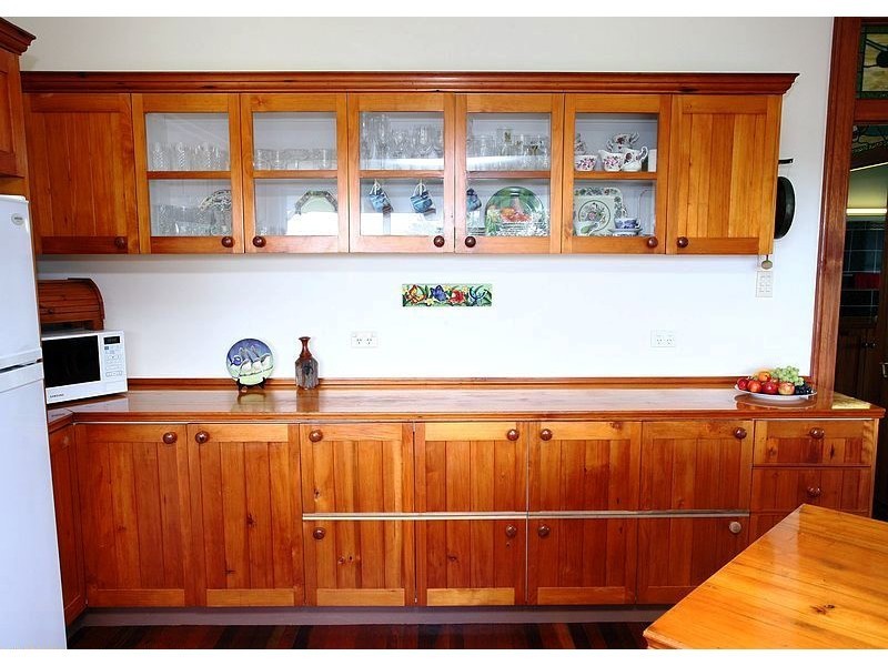 751 Teddington Rd, Teddington QLD 4650