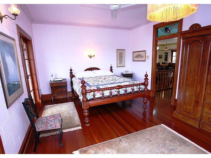 751 Teddington Rd, Teddington QLD 4650