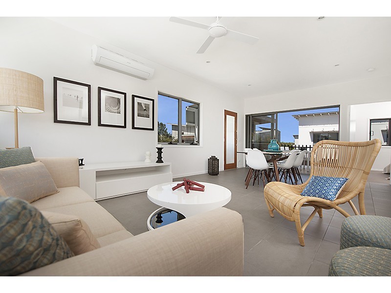 49/42 Boardwalk Boulevard, Mount Coolum QLD 4573